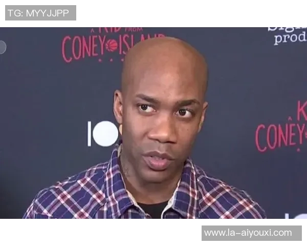 马布里盛赞中国：展现了对人民的爱！希望美国也能